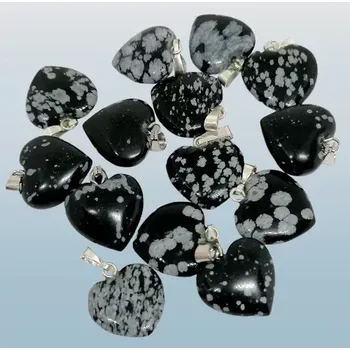 Přívěsek Malé srdce z vločkového obsidiánu – 1,5 cm přírodní krystal