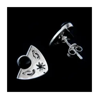 Náušnice Stříbrné náušnice na puzetu