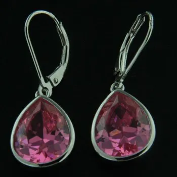 Náušnice Stříbrné náušnice s klasickým zapínáním