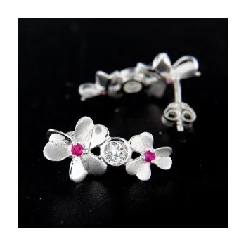 Náušnice Stříbrné náušnice na puzetu