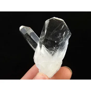 Přírodní kámen Křišťálová drúza s krystaly (39g)