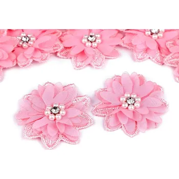 Květ s broušeným kamínkem a korálky k našití a nalepení Ø5 cm, barva 3 růžová