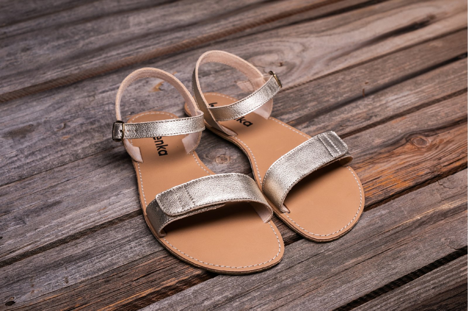 Be Lenka barefoot sandály GRACE Gold Velikost: 41