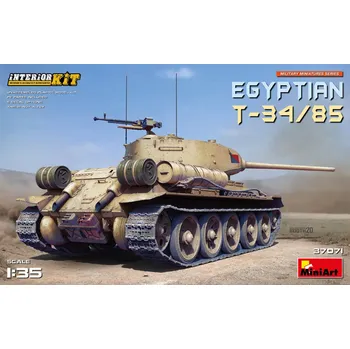 Plastikový model 1:35 Egyptian T-34/85 w/ Interior Kit