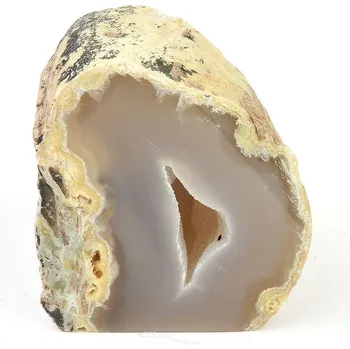 Přírodní kámen Achátová geoda s dutinkou z Brazílie 198g
