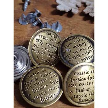 Knoflík Riflový knoflík Jeans průměr 22 mm barva zlatá s nápisy