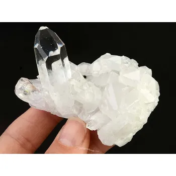 Přírodní kámen Drúza křišťál 67g