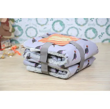 Pelíšek pro psa ROSEWOOD Deka pro psy Cupid & Comet, šedá