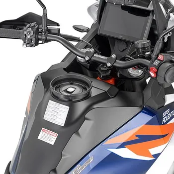Zavazadlo na motocykl BF59 objímka pro uchycení tankruksaku GIVI "TANKLOCK"na víčko nádrže KTM SA 1290 R/S (21-24)