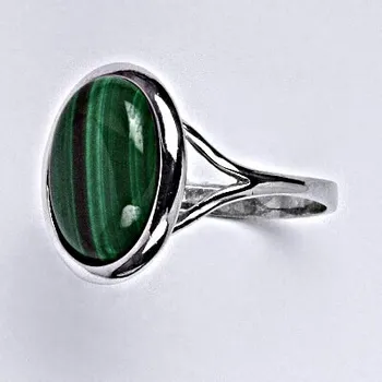 Prsten Stříbrný prsten, přírodní kámen malachit - T 1454 m (malachit 14x10 mm)