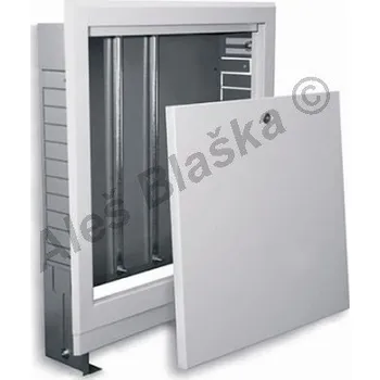 Instalatérský materiál Vestavná (podomítková) skříň pro rozdělovače topných systémů - pro 5-6 okruhy 52SP