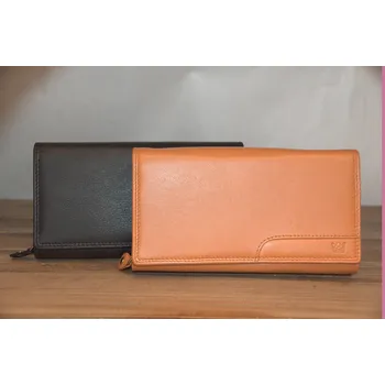 Peněženka Dámská kožená peněženka Barva: Černá