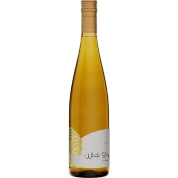 Víno Staro Oryahovo Winery Riesling White Story