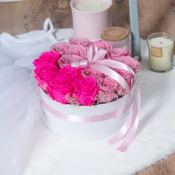 umělá květina Stabilizovaná věčná růže v boxu 17 ks růžová