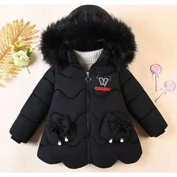 Dívčí bunda Dívčí teplý zimní kabát s kapucí s kožešinkou - motýlek a mašličky Barva: Černá, Velikost: 100/3T