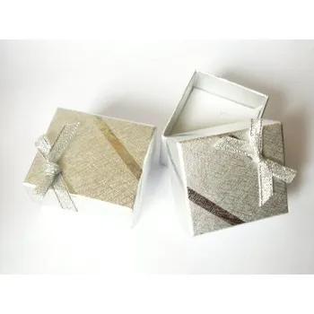 Dárková krabička Dárková krabička stříbrná s mašlí - 3631 (Dárková krabička stříbrná s mašlí)