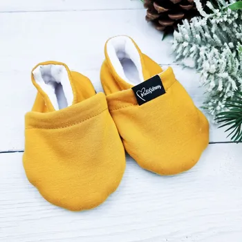 Capáčky Kulišárny Nízké capáčky barefoot s fleesem MUSTARD VELIKOST: 2 délka stélky: 12cm