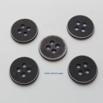 Knoflík Plastový knoflík - kulatý černý > varianta černý 4