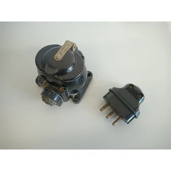 Elektrická zásuvka DANAPO Čápová zásuvka OVE 5P 9922 Vidlice domovní plochá 380V/10A