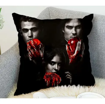 Polštář Povlak na polštář The Vampire Diaries (Upíří deníky) - 45 x 45 cm (23)