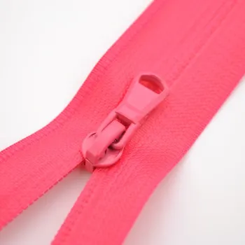 Zip Sarah voděodolný dělitelný 5mm - fuchsia 60 cm