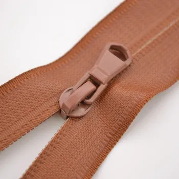 Zip Sarah voděodolný se dvěma jezdci 5 mm - karamelová 85 cm