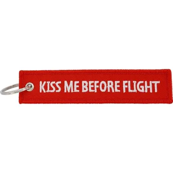 Přívěsek na klíče - výšivka Kiss me Before Flight