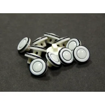 Knoflík GU236, Plastový knoflík, bílý s černým, 12 mm / 1 kus