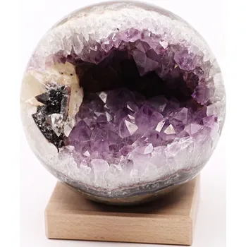Drahý kámen Magieprirody.cz Ametyst koule 111 mm 1490g přírodní kámen + dřevěný podstavec #C524