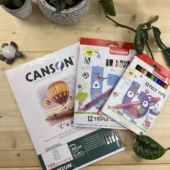 Dárkový potravinový koš Dárkový balíček 22 - Kdo si kreslí, nezlobí