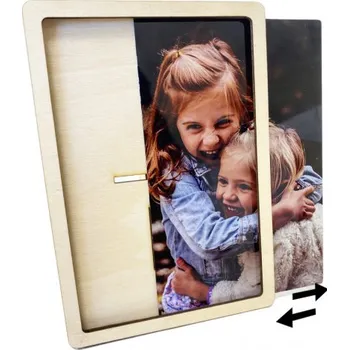 Gravírování Měnitelná fotografie vytištěná na kovové destičce v dřevěném rámečku