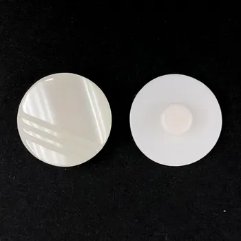 Knoflík GOM180, Knoflík, 11mm, perleťový bílý s pruhy, 1ks