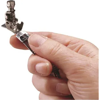 Nábytkové kování Norma NORMACLAMP® úchytka se zaklapávací hlavicí 08156007008 1 ks