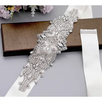 B-TOP Luxusní svatební pás Queen - bílá