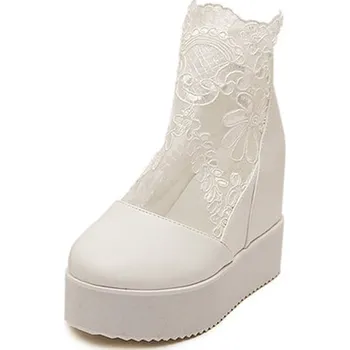 Dámské kozačky Krajkové kotníkové boty na klínku Barva: Bílá, Velikost: 35