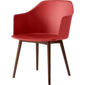 Jídelní židle &Tradition Židle Rely HW76 s područkami, walnut/vermillion red