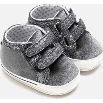 Capáčky luxusní botasky do kočárku Mayoral 9219 velikost 17