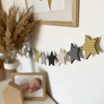 Dekorace do dětského pokoje Pěnová girlanda - hvězdičky