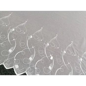 Záclona ČM textilní Záclona s výšivkou V187/160 160 cm