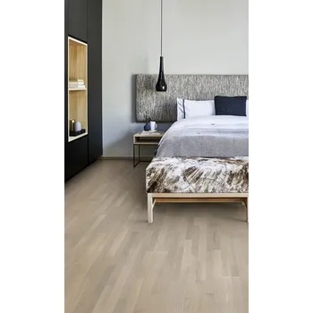 dřevěná podlaha Dřevěná podlaha třívrstvá KAHRS Ground Dub chalk 133B14EKLCKW226