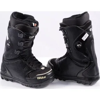 Boty na snowboard snowboardové boty THIRTYTWO WOMEN'S LASHED, black/white ( NOVÉ )