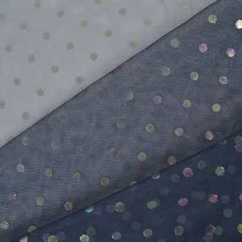 Tyl s metalickými puntíky tmavě modrý