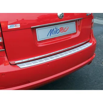 Tuning Práh pátých dveří s výstupky, stříbrný matný - Škoda Octavia II. RS Combi Facelift (Práh pátých dveří pro Škoda Octavia II. RS Combi 2005-2008 / RS Combi Facelift 2009-2012)