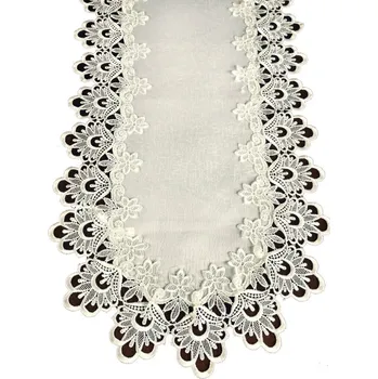 ubrus Oválný krémový ubrus zdobený krajkou Šířka: 35 cm | Délka: 70 cm