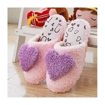 Dámské pantofle Domácí obuv - dámské papuče se srdíčkem - fialové pantofle,8.5