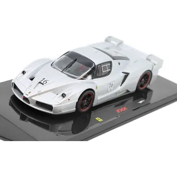 autíčko Ferrari FXX 2006 #16 1:43 stříbrná - Hot Wheels Ferrari FXX 2006 No.16 - kovový model auta 1/43