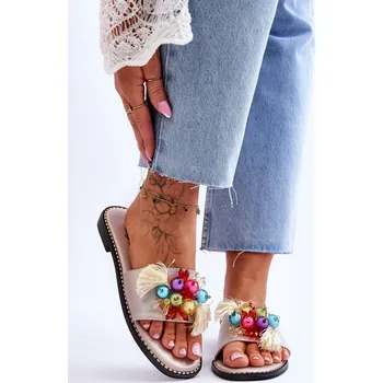 Dámské pantofle Pantofle s ozdobnými korálky S.Barski KV-2775-47 Barva: Béžová, Velikost: 36