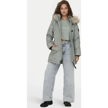 Dámská parka ONLY Parka Iris 15304625 Zelená Regular Fit XS