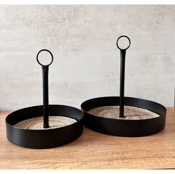 Černý etažér s podložkou z trávy Velikost: Malý