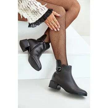 Dámské kozačky Zateplené dámské boty na podpatku se zipem Vinceza 66724 Barva: Černá, Velikost: 36